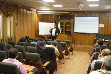 دوره آموزشی گاه شمار طیور گوشتی 