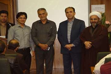 تقدیر از همکاران نمونه